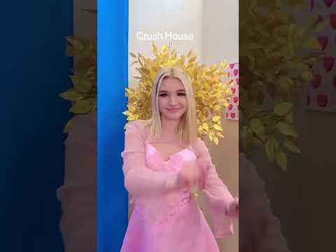 "Do you like Crush House or TimTin?" 😘 Who has more fans. 🥰 #TimTin #CrushHouse #TimTin #viral ♥️💖💫