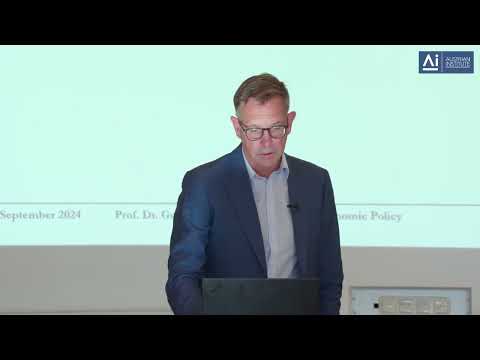 Zins, Geldpolitik und Inflation: Österreichische Schule vs. Keynesianismus