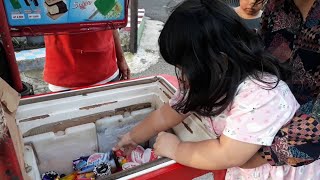 Download lagu Adik beli es || Suara ice cream Walls mp3