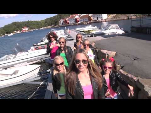 Jentegruppa Seven STOLE PÅ med solist Mathea