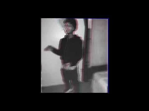 Totin on sticks - Crash