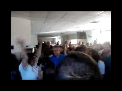 Гърция: Протестиращи нападнаха здравния министър