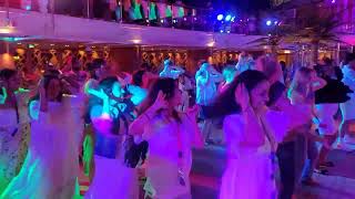 Download lagu White Hot Night party at Carnival Celebration 7 Days Cruise (Nov 19-26, 2023) mp3