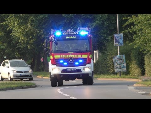 [Verkehrsunfall auf Verbindungsstraße] Einsatzfahrten Freiwillige Feuerwehr Kummerfeld