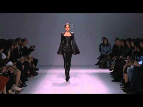 Gareth Pugh, Primavera Estate 2013, sfilate Parigi