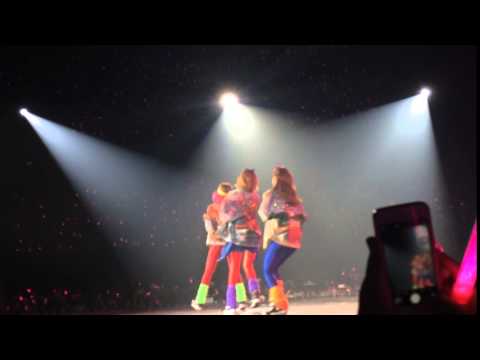 [Fancam] 160131 SNSD Phantasia in Bangkok - Push It SHY (Sooyoung Hyoyeon Yuri)