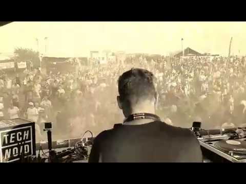 Florian Meindl @ Wir Tanzen & Technoïd stage - Aftrsun Festival 2016