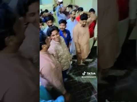 pakistani nojawn Qatar me dance