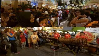 Download lagu Stasiun Balapan - Lagu Ini Mengingat Perpisahan Saat Kamu Sudah Dijodohkan (Angklung CALUNG FUNK) mp3 Download lagu Stasiun Balapan - Lagu Ini Mengingat Perpisahan Saat Kamu Sudah Dijodohkan (Angklung CALUNG FUNK) mp3