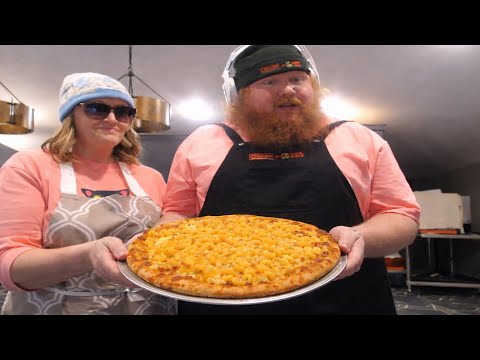 CaseOh COOKING STREAM Mac & Cheese Pizza! (Funny Moments)