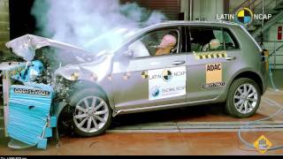 NEW 2017 Volkswagen Golf VII - CRASH TEST