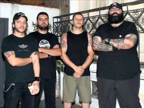 Maldito cemitério - Zumbis do Espaço
