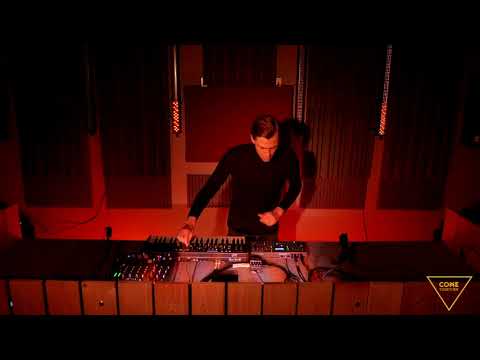 COME Together - Home Session #6 / Ben Haydie