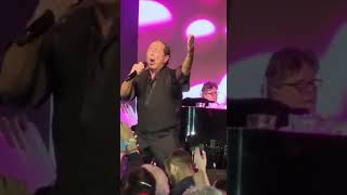 Download lagu Paul Anka - Diana Live! mp3