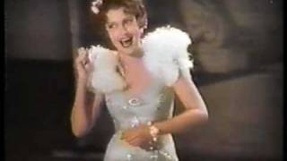 Jeanette MacDonald sings 'San Francisco'