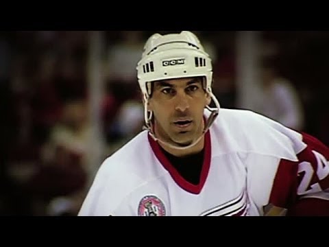 Ideal Shape” Profile: NHL Hockey Defenseman Chris Chelios, 47, Maintains  Incredible Fitness Through Diet And Fitness Regimen