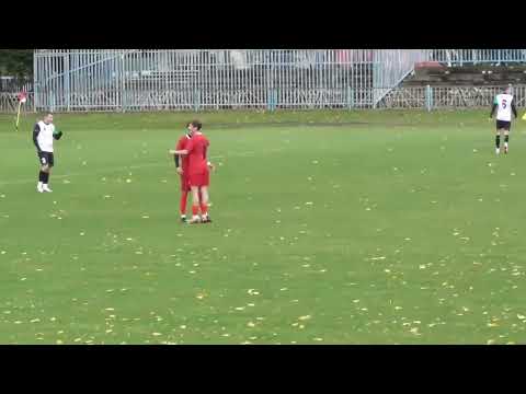 Unia Nowa Sarzyna strzela w meczu z Olimpią Pysznica - 12K. V Ligii 18.10.2025r.