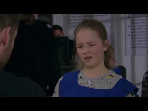 Liv Flaherty 3rd May 2018 Part 2 - liv tells aaron not to visit her in prison anymore