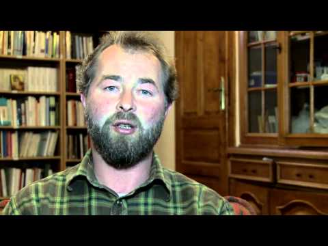 Iezuit. Nu câinele comuniștilor. Surâsul nedeținutului