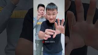 MAGIC RUBBER BAND TRICK TUTORIAL 😳😂