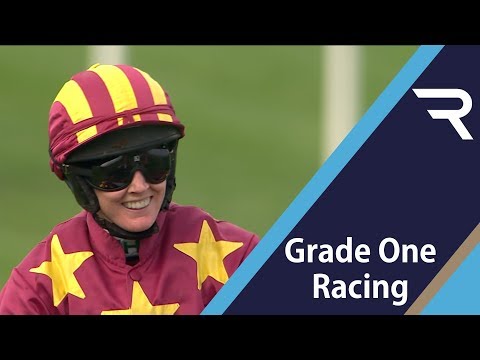 MINELLA INDO beats ALLAHO in the 2019 Irish Daily Mirror Novice Hurdle at Punchestown