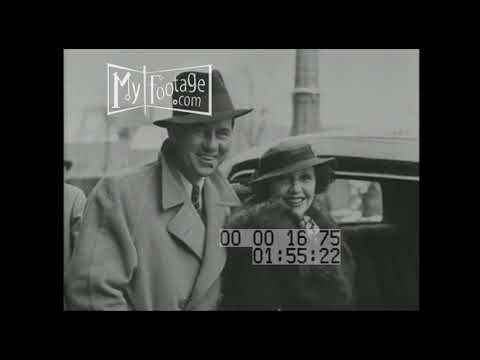 1930s Bebe Daniels and Ben Lyons Arrive in Detroit