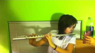 Hailey playing jar of hearts on the flute