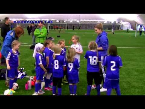 Tytöt pelaa nyt futista HooGeessa