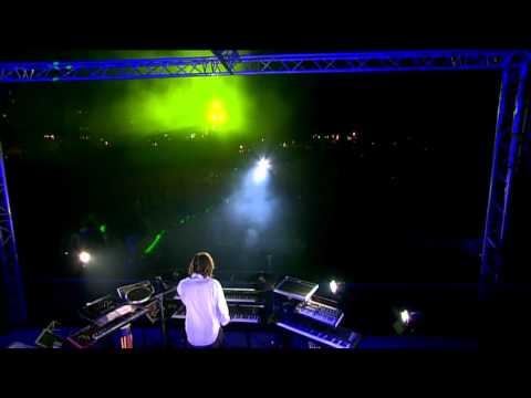 Jean Michel Jarre - Light my Sky (LIVE 2005 Solidarnosc)