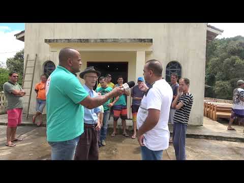 Moradores fazem a reforma e limpeza da Capela de Santo Antônio do Bairro dos Ritas.