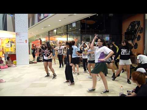 121102 KPOP Dance Off Vol 30: EvoL - We're A Bit Different (우린 좀 달라)