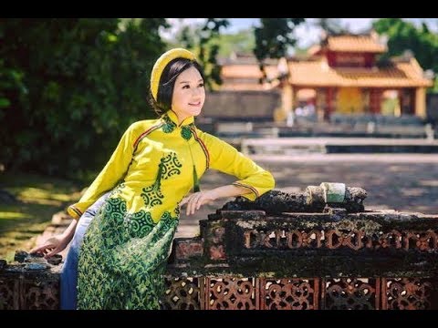 Thể hiện bởi Thùy Dương