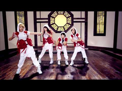2NE1 Clap Your Hands