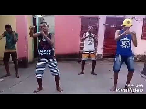 RÔMULO CHAVOSO E MC PIKENO MINA CARENTE ( PX NO PASSINHO 2K18)