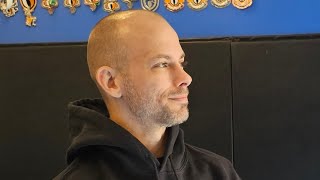 BJJ Rolling with friends and skill development