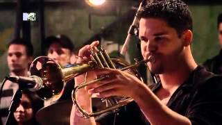 Lonely (Mallu Magalhães)