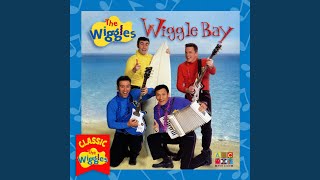 Video thumbnail of "The Wiggles - Swim Like A Fish"