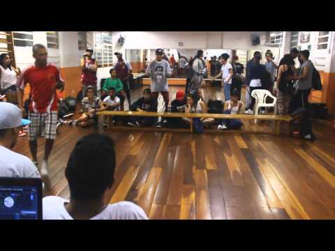 CDU ABRIL / Batalha de BREAKING - Monge vs Mosquito (Semi-Final).