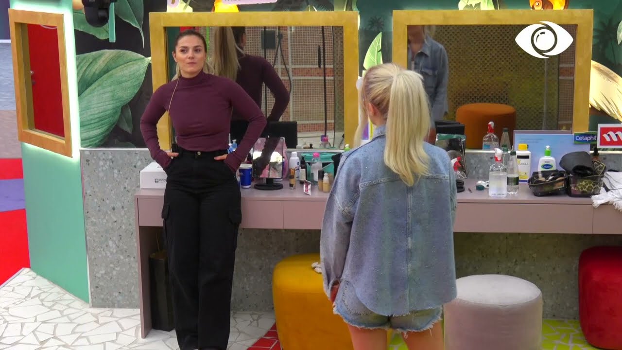 Deamishel dhe Nita bëjnë prova për këngët e koncertit