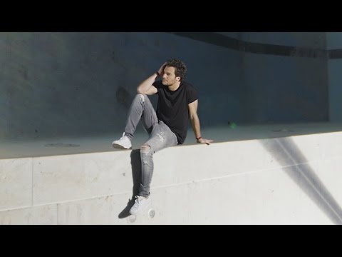 Amir dévoile le clip d'Au Coeur de Moi