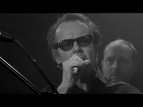 No Song, No Spell, No Madrigal—The Apartments LIVE at L'UBU, Rennes September 2015