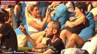 İzmir'de gelenek haline gelen çim konserleri başladı