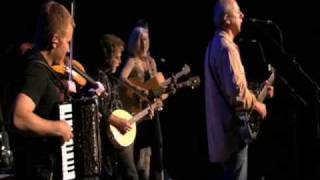 Mark Knopfler & Emmylou Harris -  Done with Bonaparte