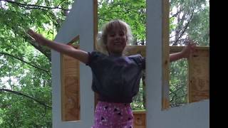 Grace's Tree House, Pt. 1