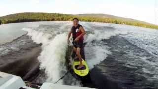 preview picture of video 'Comment sortir de l'eau en wakesurf 101'