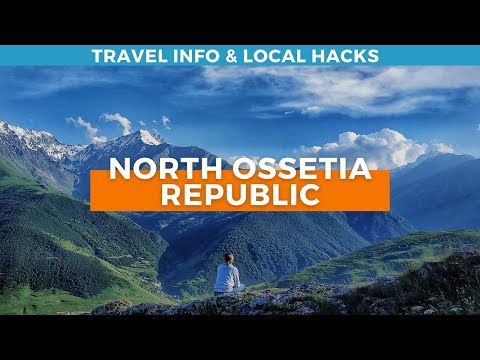 Meninas viajando para Verkhniy Fiagdon, na república da Ossétia do Norte, Rússia