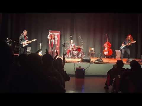 Maclaro Cafe live a teatro - Tropicana (Gruppo Italiano)
