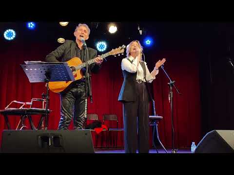 Trzeci Oddech Kaczuchy - Nie umieraj nam inteligencjo