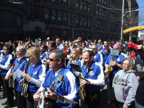 Hegeman String Band plays "California, Here We Come"