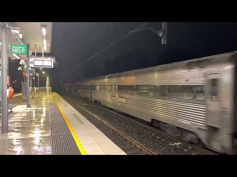 NR30 leads NR44 and NR74 on 2TA8 Great Southern through Glenfield